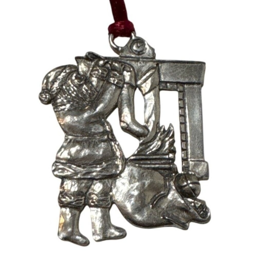 Pewter Christmas Ornament 1993 Seagull Santa Hanging Stockings Canada